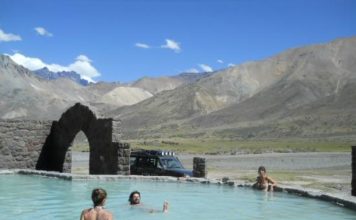 Historia y ruinas del Hotel Termas del Sosneado (Mendoza