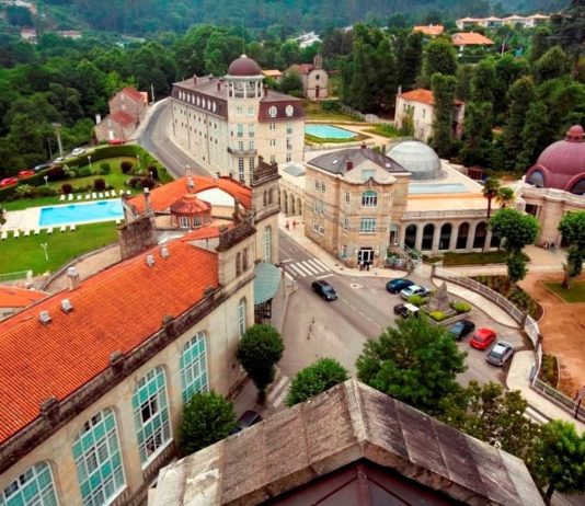 Baños termales contra el frío en el Balneario de Mondariz