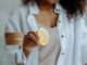 Agua de limón: 6 razones por las que a tu piel le encanta