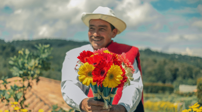 Medellín se prepara para la Feria de las Flores