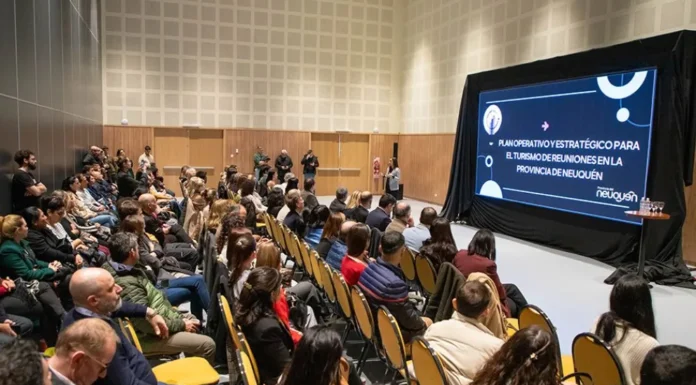 El turismo de reuniones es un eje estratégico en Neuquén