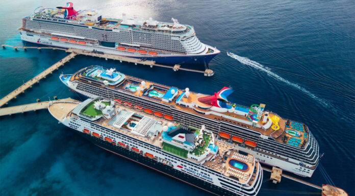 Quintana Roo alcanza un 2025 histórico con récords en turismo de cruceros y operaciones aéreas